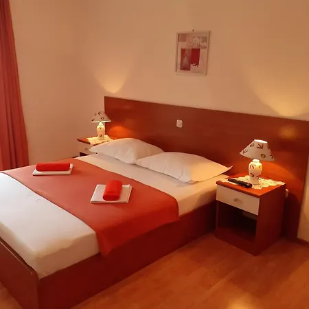 6 Kristinka Gujinovic Apartment